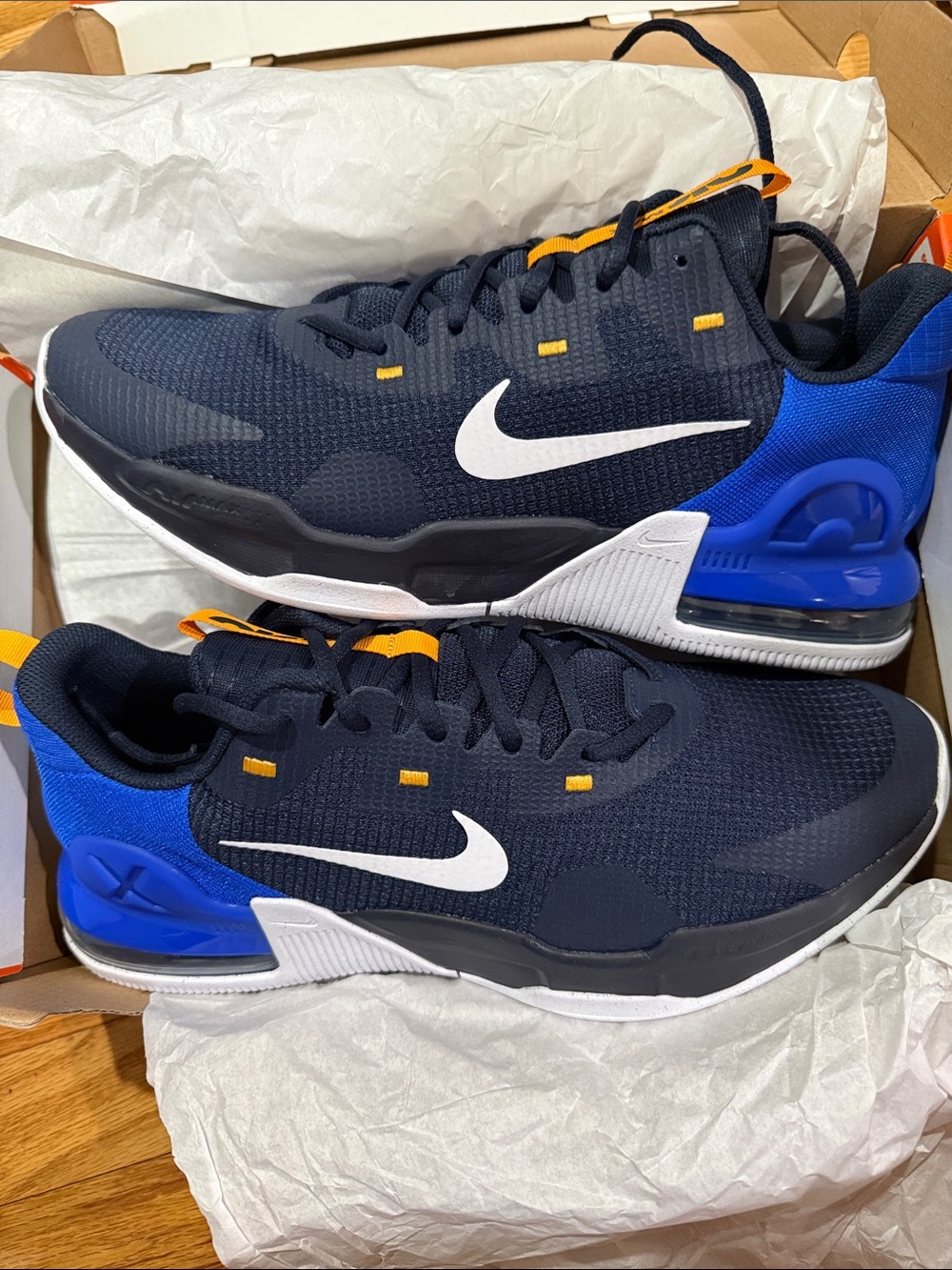 *NEW* Nike Air Max Men’s Navy and Royal Blue Athletic Sneakers with White Swoosh